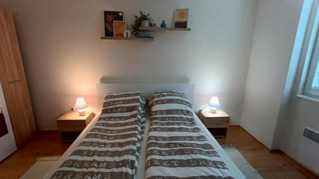 Apartman Taca Subotica Exteriör bild