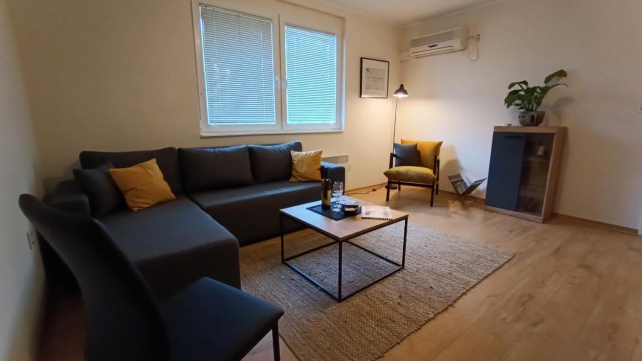 Apartman Taca Subotica Exteriör bild