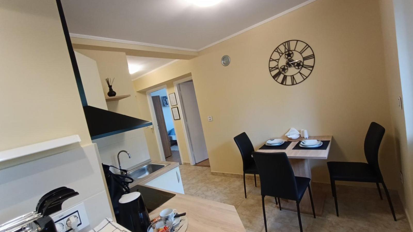 Apartman Taca Subotica Exteriör bild